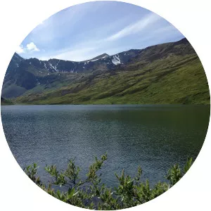 Symphony Lake - Lake in Alaska