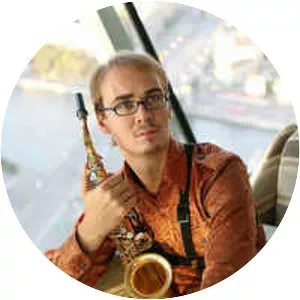 Syntheticsax Musician