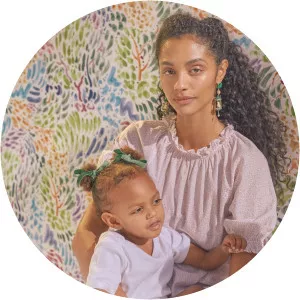 Syx Rose Valentine photograph