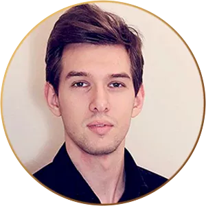 Szenthelyi Krisztián