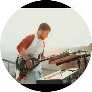 T-Puse - Musical artist