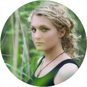 Tabitha Booth photograph