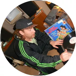 Tack Fu Musician - Musical artist