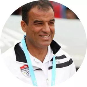 Tahir Karapınar - Turkish football coach