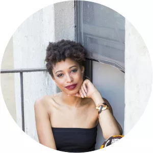 Tahira Clayton - Singer