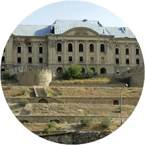 Tajbik palace