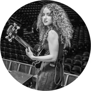 Tal Wilkenfeld