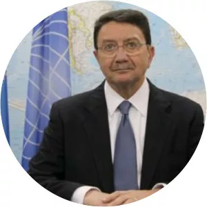 Taleb Rifai - Politician
