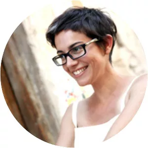 Tali Latowicki - Poet