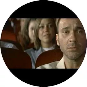 Talk to Her - 2002 ‧ Drama/Mystery ‧ 1h 56m