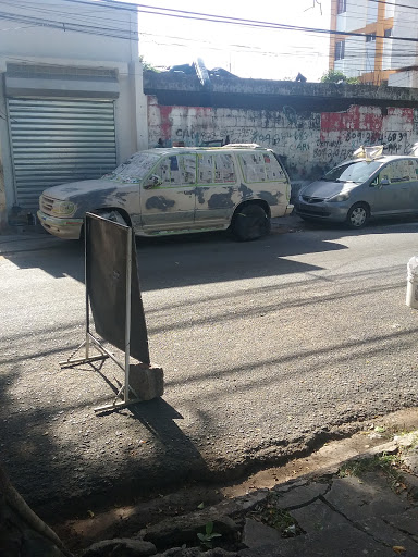 Taller Desabolladura Y Pintura Karimatico