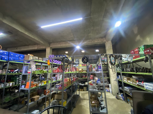 Talleres y repuestos yulio