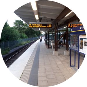 Tallkrogen metro station