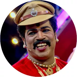 Tamaar Padaar - 2014 ‧ Comedy/Satire ‧ 2h 20m