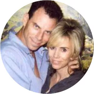 Tammi Menendez - Author