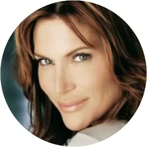 Tammy Tavares - Actress