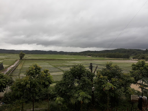 Tan Lap Commune People's Committee - County government office in Vietnam