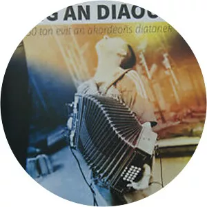 Tangi Le Gall-Carré - Musical artist