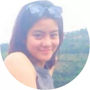 Tania Oktaviani Kusumah