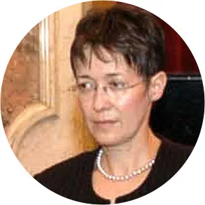 Tania Radu photograph