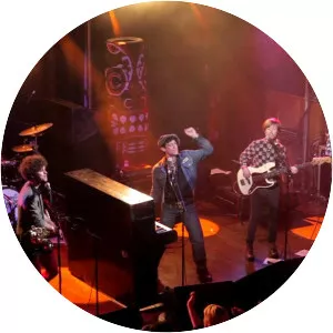 Tankus the Henge - Band