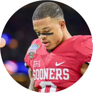 Tanner Schafer - American football player