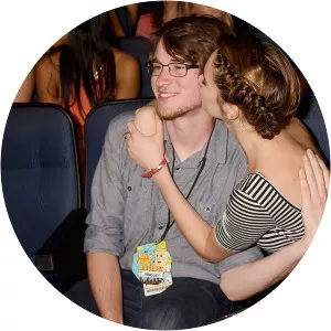 Tanner Woodley - Shailene Woodley's brother