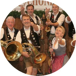 Tanngrindler Musikanten - Musical group