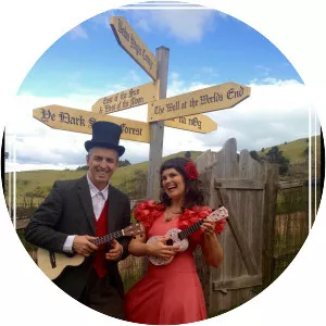 Tanya Robyn Batt - Author