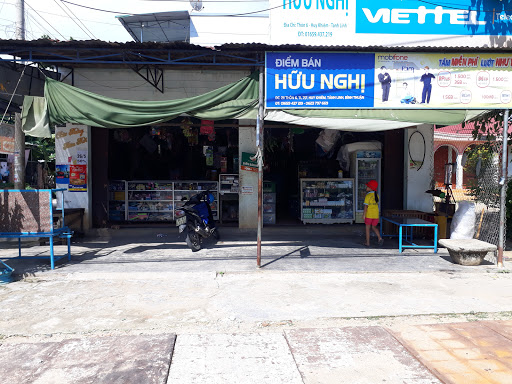 Tap Hoa Huu Nghi - Grocery store