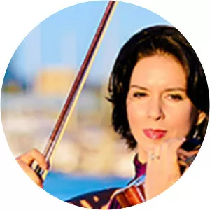 Tara-Louise Montour - Musical artist