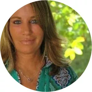 Tarlton Morton - Peter Morton's ex-wife