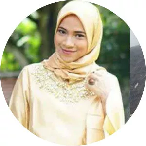 Tasniem Fauzia Rais