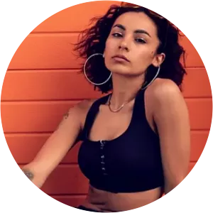 Tati Musician - Singer