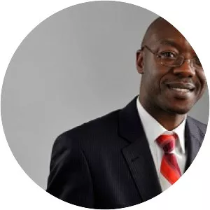 Tawana Kupe photograph