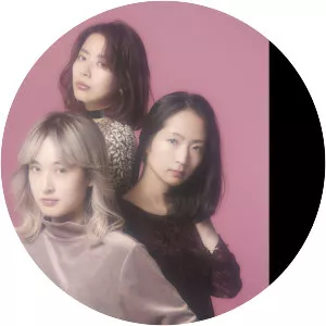 TAWINGS - Musical group