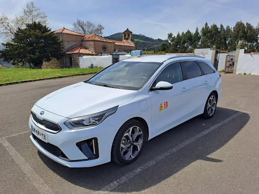 Taxi 68 Aviles - Taxi service in Aviles, Spain