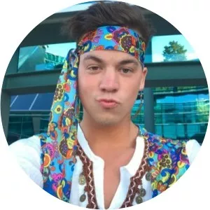 Taylor Caniff