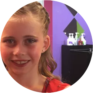 Taylor El Moussa photograph