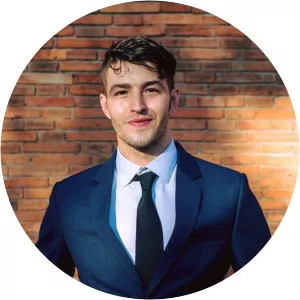 Taylor Jennings Kreiss