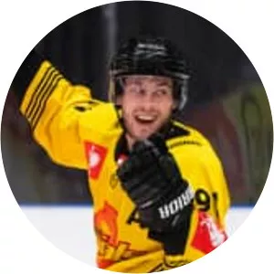 Taylor Vause - Ice hockey player