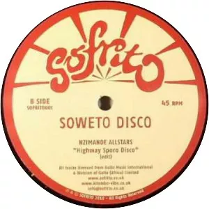 Teaspoon & The Waves