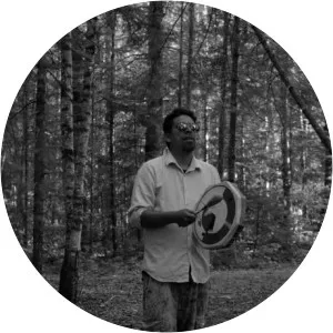 Tee Cloud - Musical artist