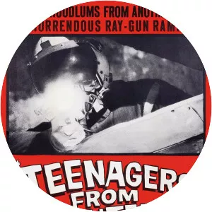 Teenagers from Outer Space - 1959 ‧ Black and white/Indie film ‧ 1h 26m