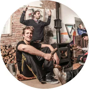 Tekochee Kru - Musical group