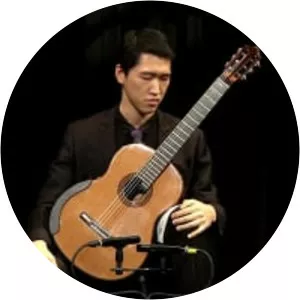 Tengyue Zhang - Chinese guitarist