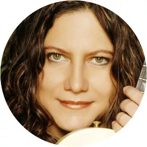 Tere Estrada - Musical artist