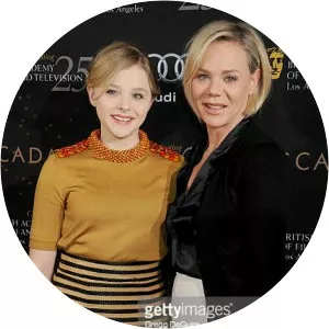 Teri Duke Moretz photograph