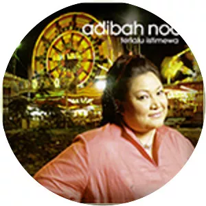 Terlalu Istimewa photograph