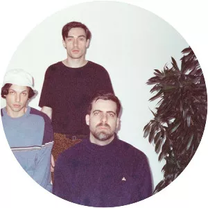 Terno Rei - Musical group